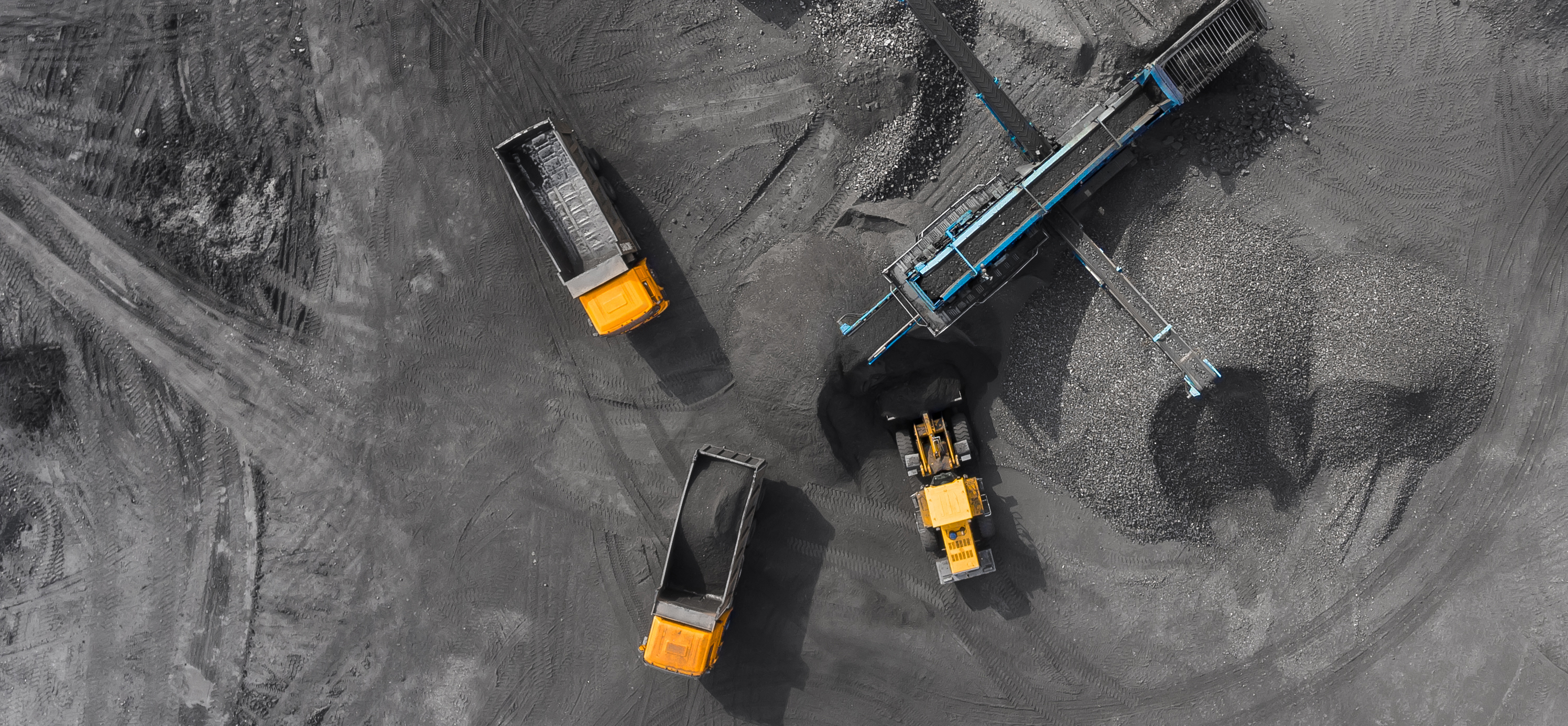 1697166017178999.jpg 摄图网_503124072_露天坑矿种类分采矿煤采(企业商用).jpg